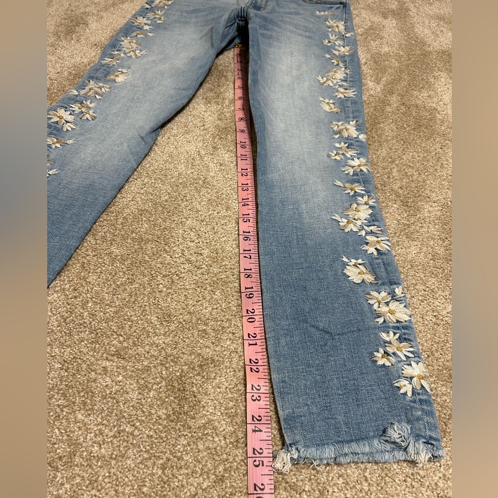 A&F High Rise Super Skinny Ankle Jeans - Picture 6 of 6